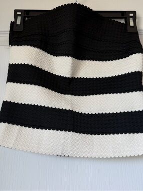 New Women’s Wild Cat Striped Black and White Knit Bandage Tube Top